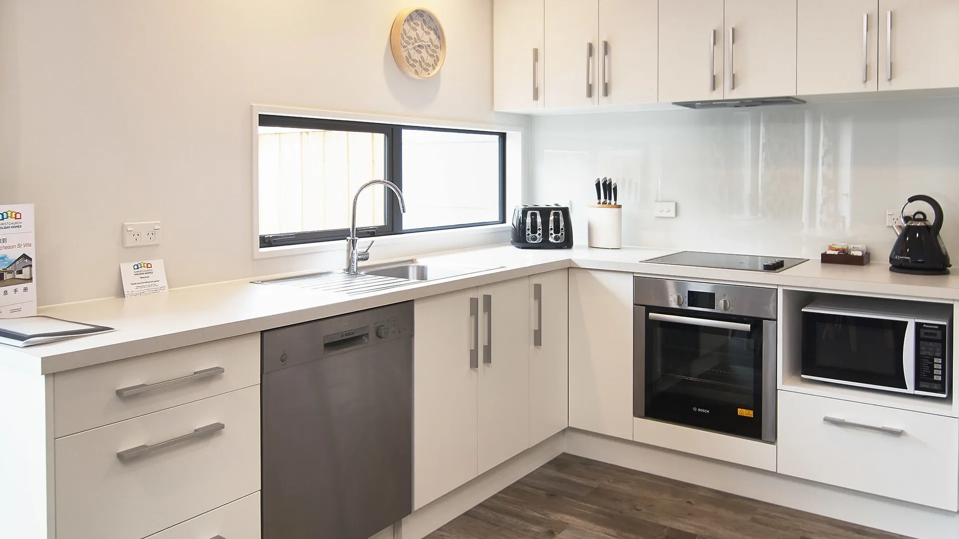 Hutcheson Street Villa Christchurch Apartment